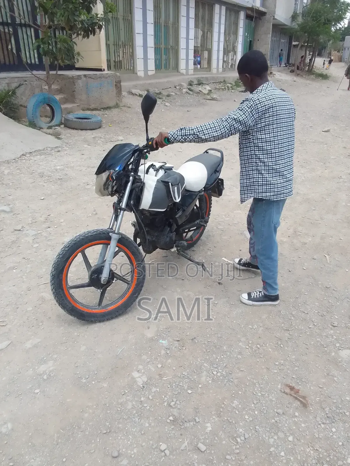 TVS 2019 Black