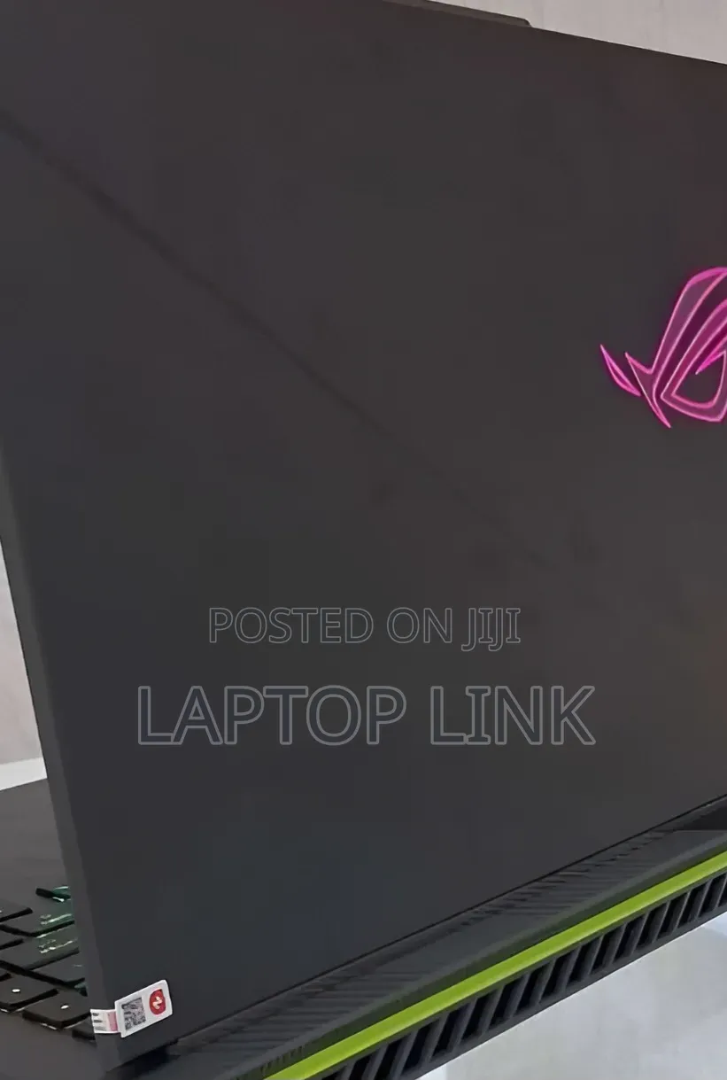 New Laptop Asus ROG Strix G15 16GB Intel Core i9 SSD 1T