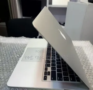 New Laptop Apple MacBook Air 2017 8GB Intel Core i5 SSD 128GB