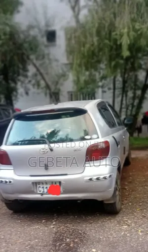 Toyota Vitz 2004