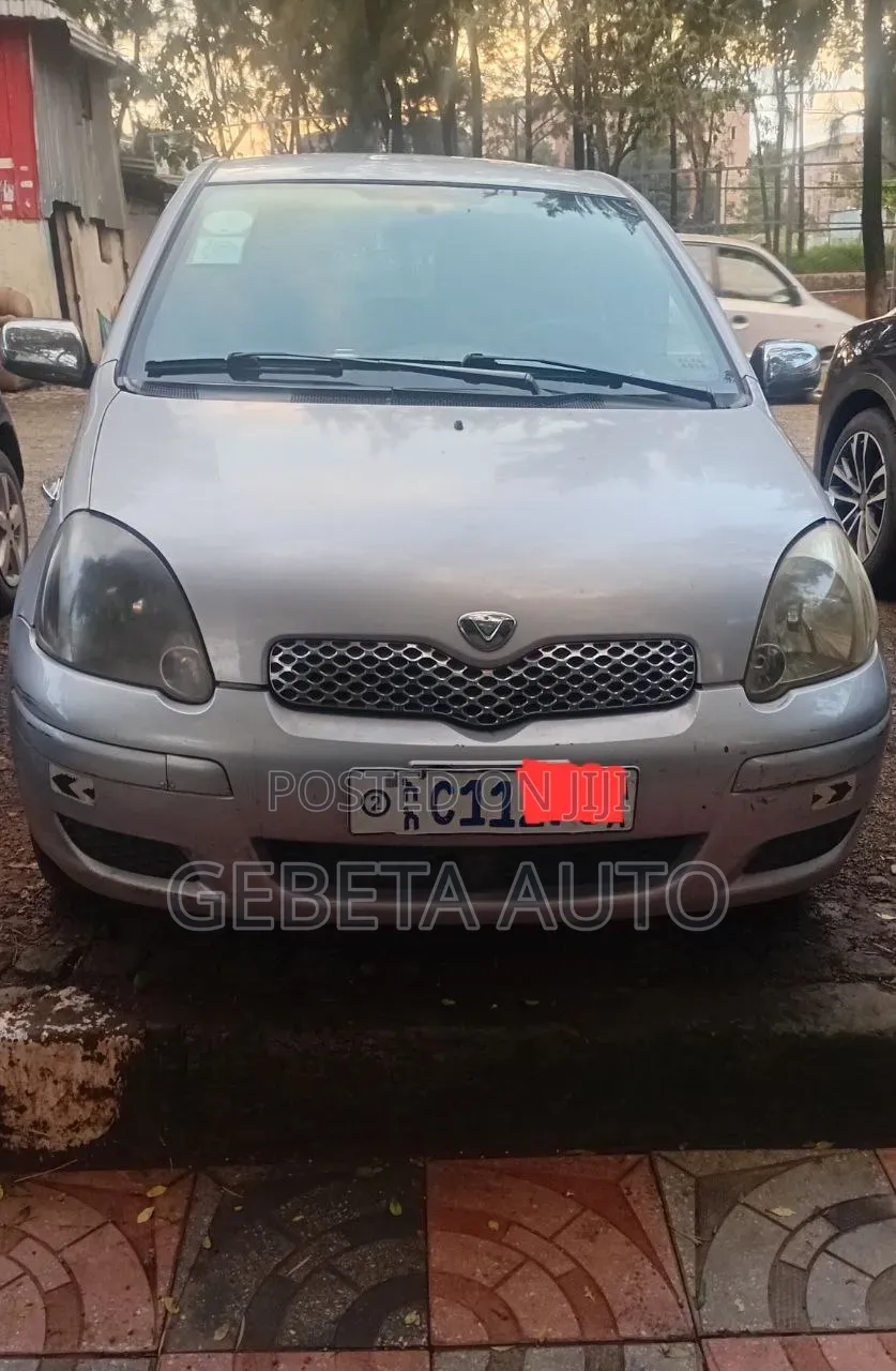 Toyota Vitz 2004