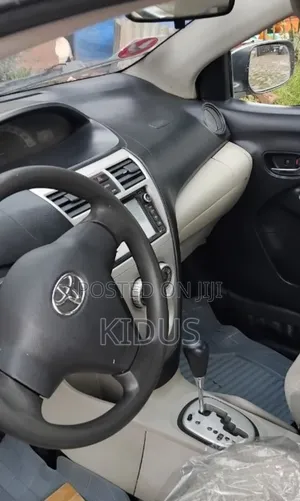 Toyota Yaris 2007