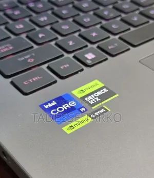 New Laptop Asus ROG Strix G18 40GB Intel Core i9 SSD 1T