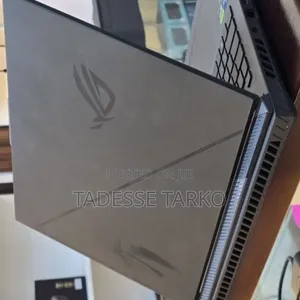 New Laptop Asus ROG Strix G18 40GB Intel Core i9 SSD 1T