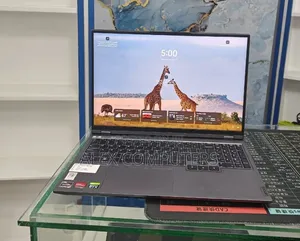 New Laptop Lenovo Legion 5 16GB AMD Ryzen 7 SSD 512GB