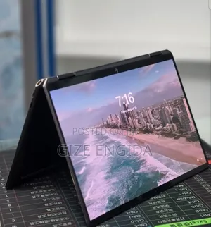 New Laptop HP Spectre 16GB Intel Core i7 SSD 1T