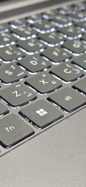 New Laptop Lenovo ThinkBook 13 16GB Intel Core Ultra 7 SSD 512GB