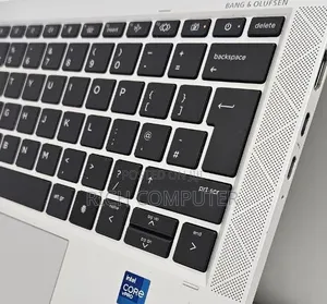 New Laptop HP EliteBook x360 1030 G8 16GB Intel Core i7 SSD 512GB