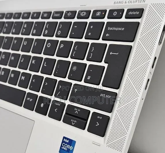 New Laptop HP EliteBook x360 1030 G8 16GB Intel Core i7 SSD 512GB