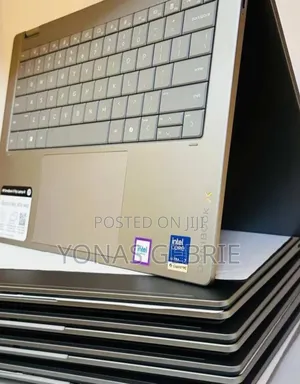 New Laptop HP OmniBook X Flip 14" 16GB Intel Core Ultra 7 SSD 1T