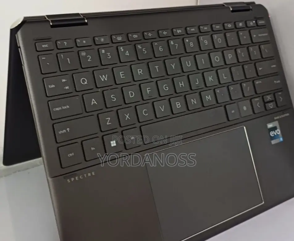 New Laptop HP Spectre X360 16GB Intel Core i7 SSD 1T