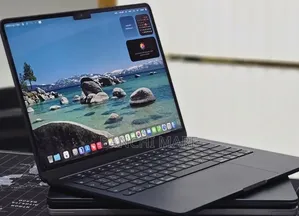 New Laptop Apple MacBook Air 2025 M4 16GB Apple M4 SSD 256GB