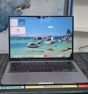 New Laptop Apple MacBook Air 2022 M2 16GB Apple M2 SSD 512GB