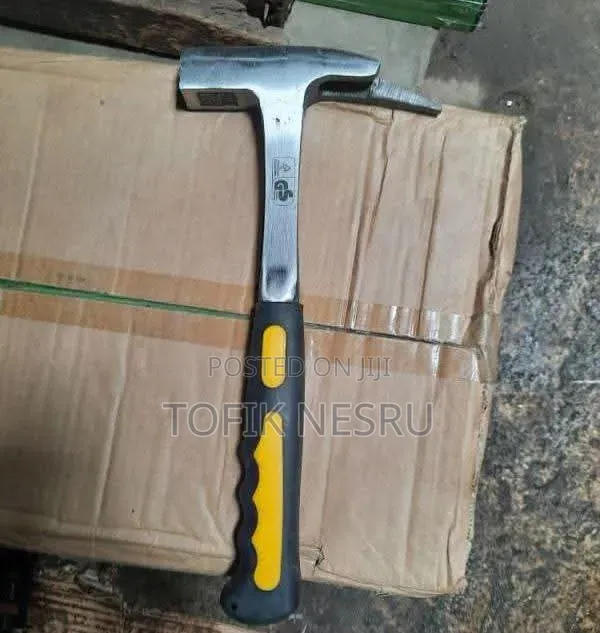 Handle Nail Hammer Multifunction