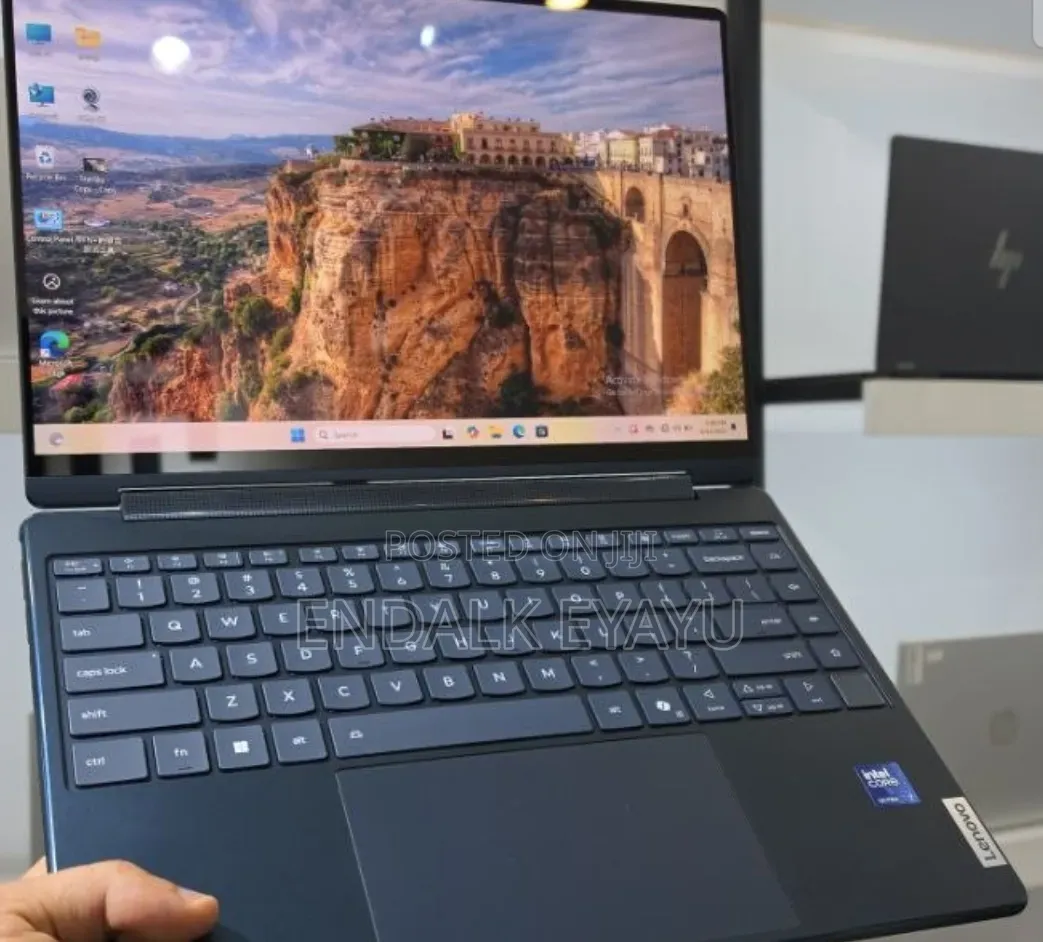 New Laptop Lenovo Yoga 9 16GB Intel Core i7 SSD 1T