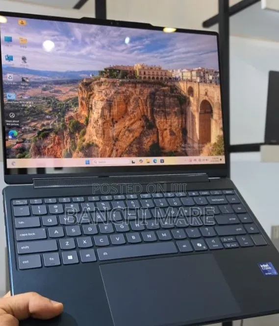 New Laptop Lenovo Yoga 9 16GB Intel Core Ultra 7 SSD 1T