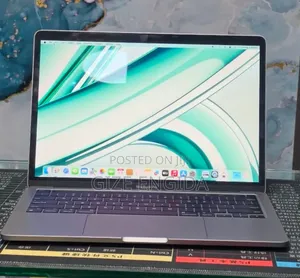 New Laptop Apple MacBook Pro 2022 M2 8GB Apple M1 Pro SSD 256GB