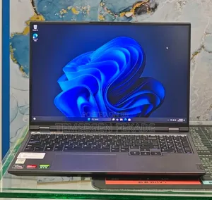 New Laptop Lenovo Legion 9 16GB AMD Ryzen 7 SSD 512GB