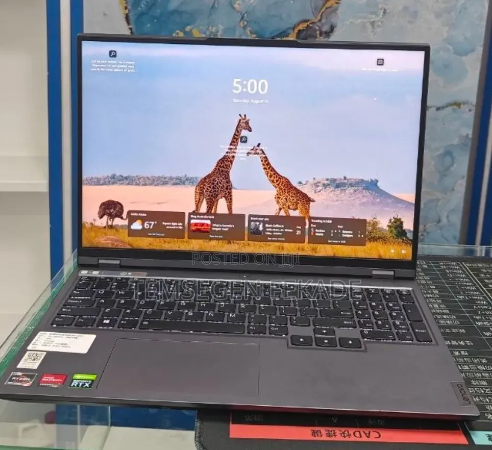 New Laptop Lenovo Legion 9 16GB AMD Ryzen 7 SSD 512GB