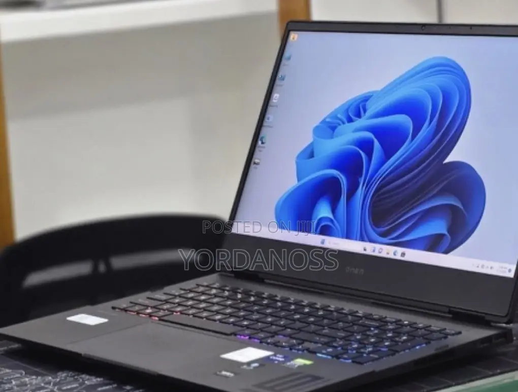 New Laptop HP Omen 16 16GB Intel Core i7 SSD 512GB