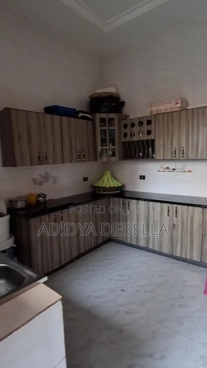 4bdrm House in Gelan Sidamowash, Akaky Kaliti for sale