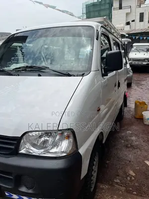 Suzuki Eeco 2024 White
