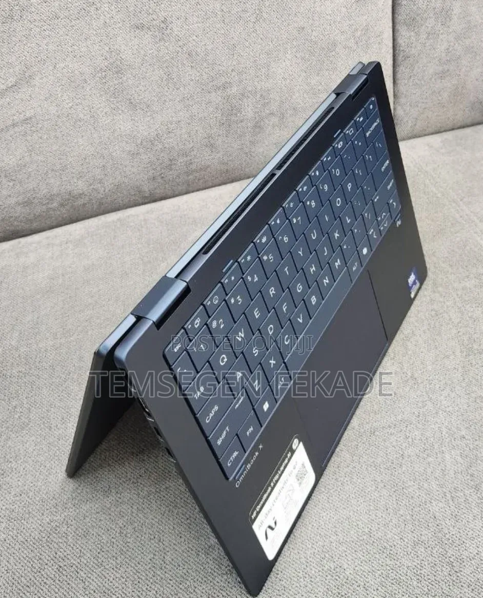 New Laptop HP OmniBook X Flip 14" 16GB Intel Core Ultra 5 SSD 512GB