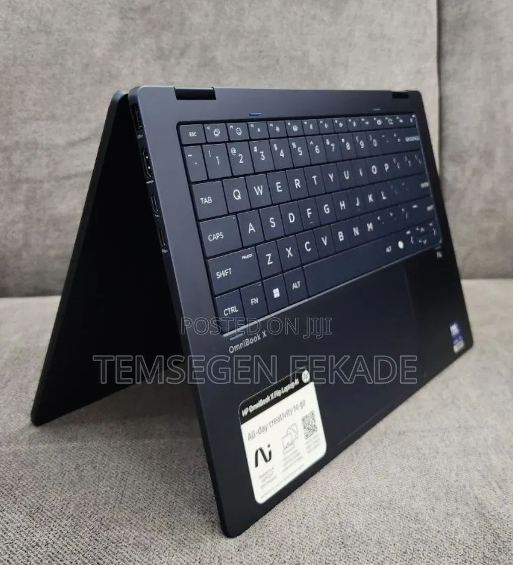 New Laptop HP OmniBook X Flip 14" 16GB Intel Core Ultra 5 SSD 512GB