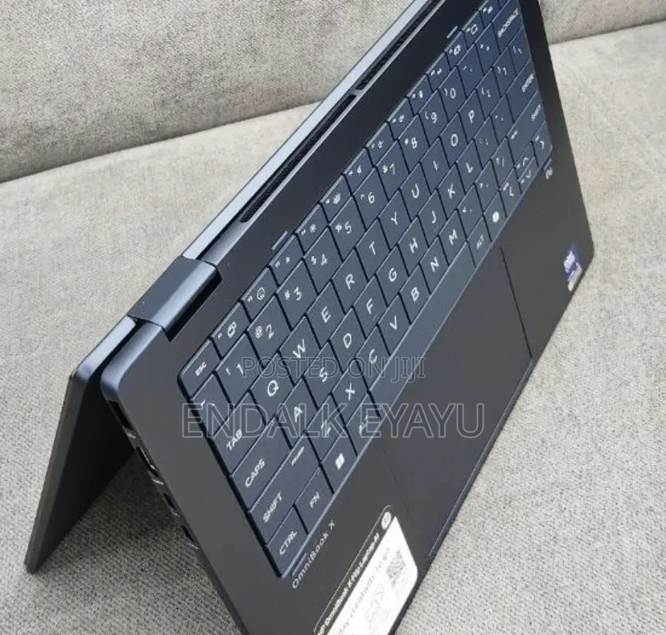 New Laptop HP OmniBook X Flip 14" 16GB Intel Core Ultra 5 SSD 512GB