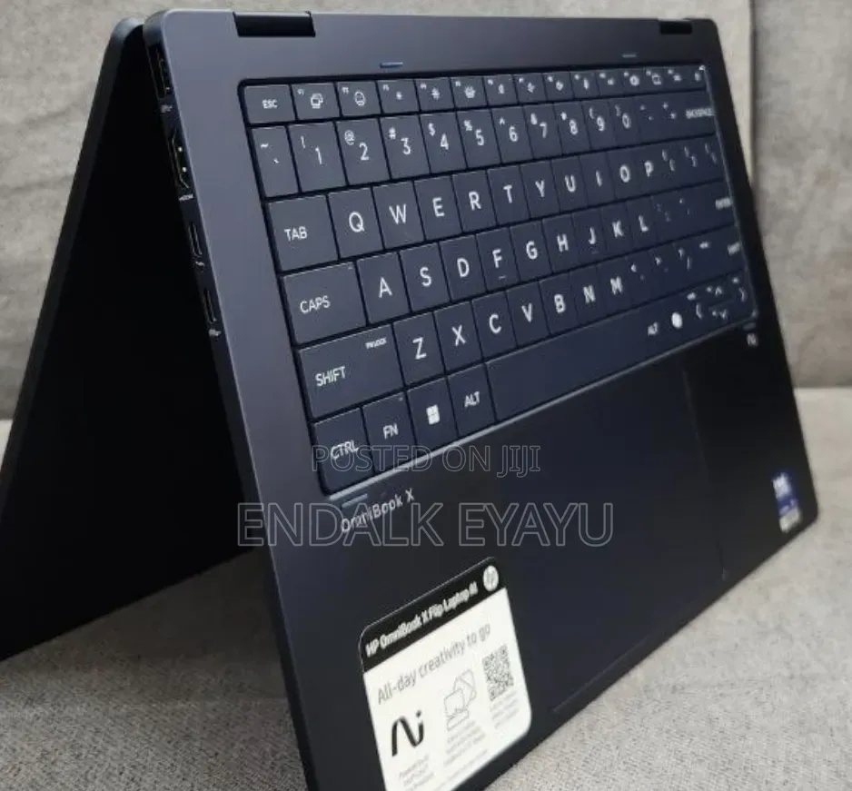 New Laptop HP OmniBook X Flip 14" 16GB Intel Core Ultra 5 SSD 512GB