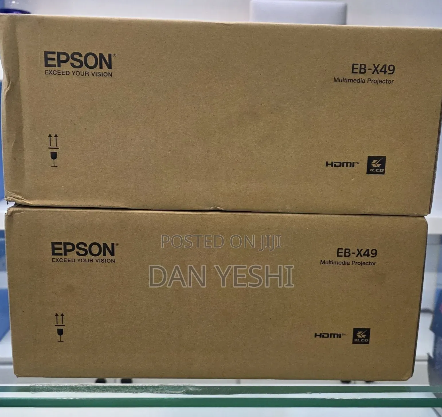 Brand New Epson Projector 
Model : EB-X49 
Tec
