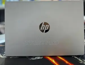 New Laptop HP OmniBook 5 14" 32GB Qualcomm Snapdragon X Plus SSD 1T