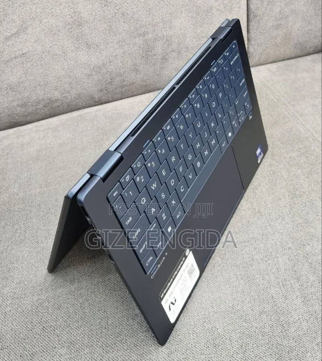New Laptop HP OmniBook X Flip 14" 16GB Intel Core Ultra 5 SSD 512GB