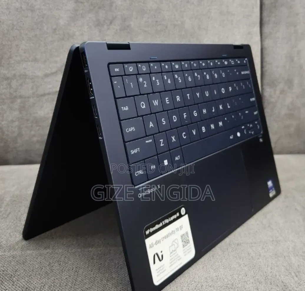 New Laptop HP OmniBook X Flip 14" 16GB Intel Core Ultra 5 SSD 512GB