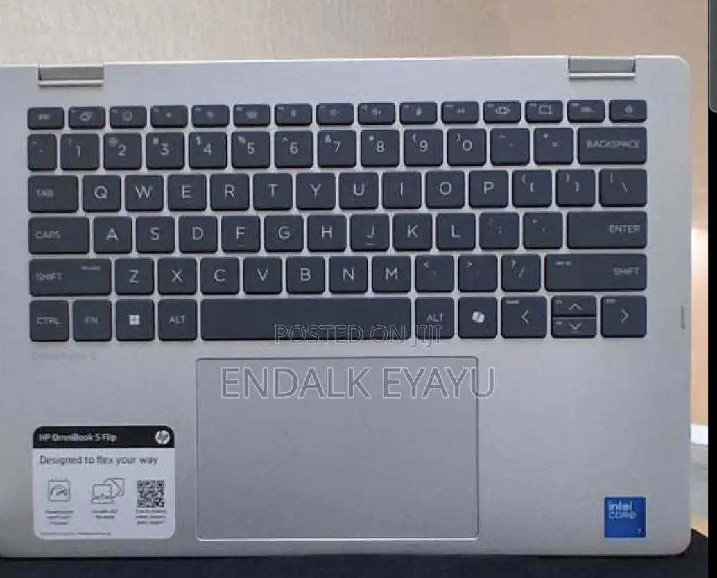 New Laptop HP OmniBook 7 14" 16GB Intel Core 7 SSD 512GB