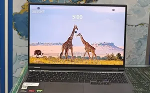 New Laptop Lenovo 16GB AMD Ryzen 7 SSD 512GB