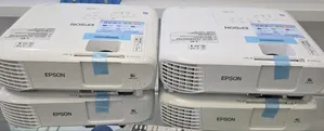Brand New EPSON Projector Model Name: CB