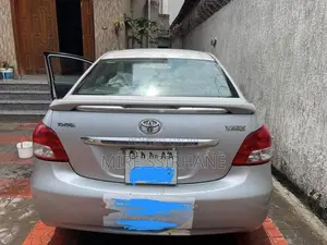 Toyota Yaris 1.3 VVT-i Automatic 2008 Silver