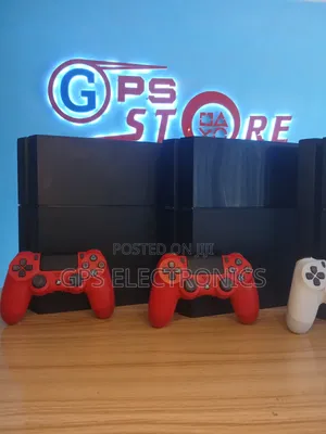 PS4 FAT በ2 ኦሪጅናል ጆይስቲክ – ዝግጁ ለGaming