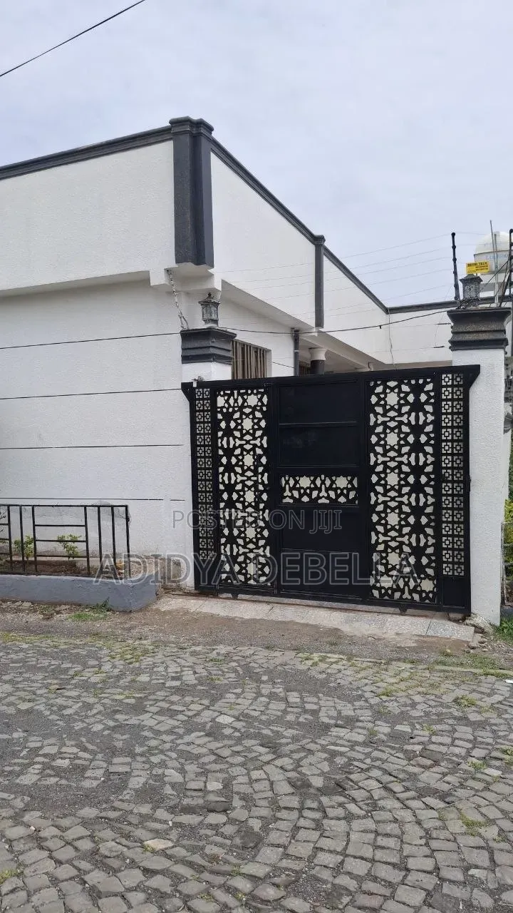 4bdrm House in Gelan 140, Akaky Kaliti for sale