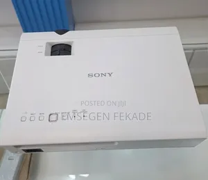 sony Projector model Name VPL-Dx102
