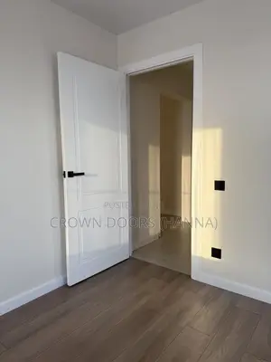 Different Material and Unique Features From Crown Doors