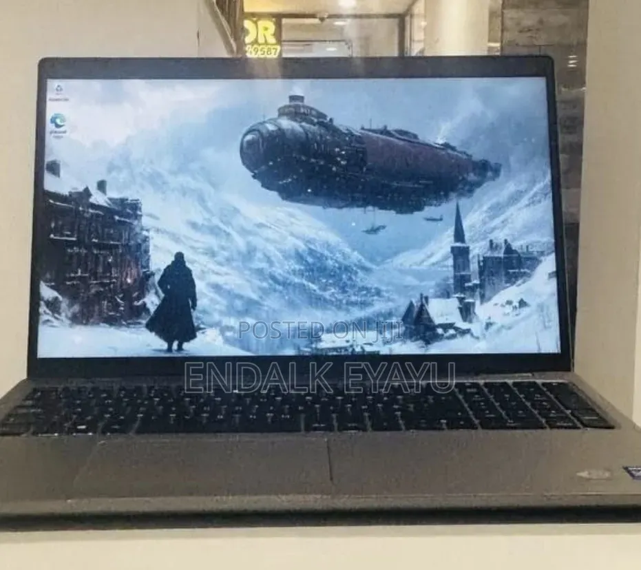 New Laptop Dell Inspiron 15 16GB Intel Core i7 SSD 512GB