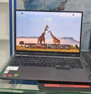 New Laptop Lenovo Legion 5 16GB AMD Ryzen 7 SSD 512GB