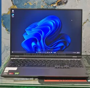 New Laptop Lenovo Legion 5 16GB AMD Ryzen 7 SSD 512GB