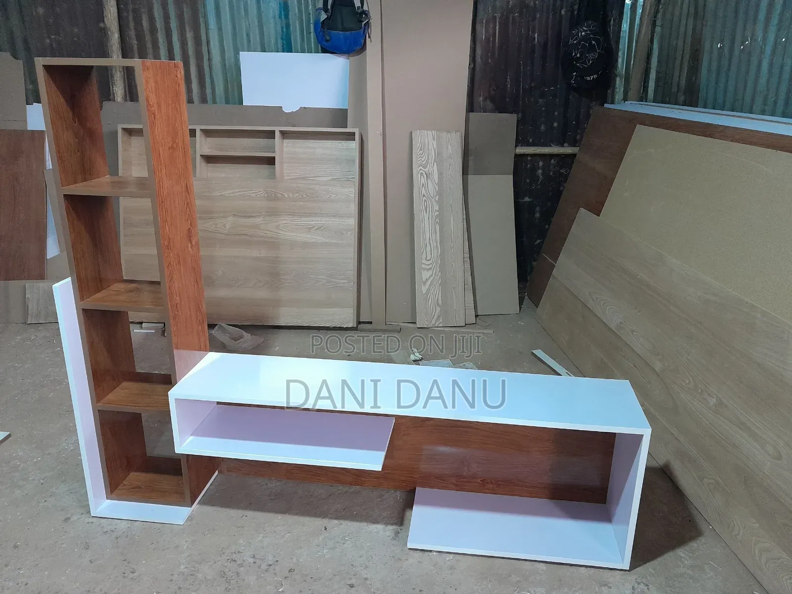 Smart TV Stand