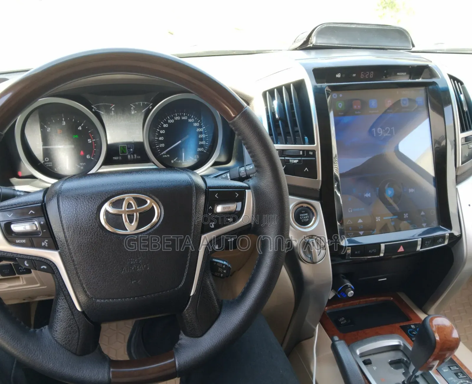 Toyota Land Cruiser 4.5 V8 VXR 2015 Silver