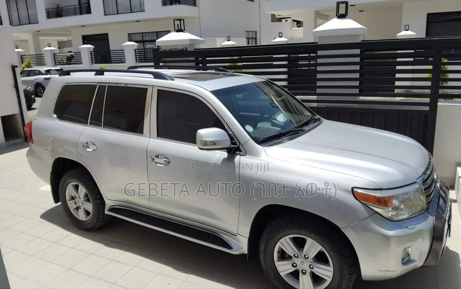Toyota Land Cruiser 4.5 V8 VXR 2015 Silver
