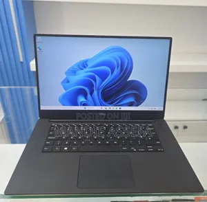 New Laptop Dell 16GB Intel Xeon SSD 512GB