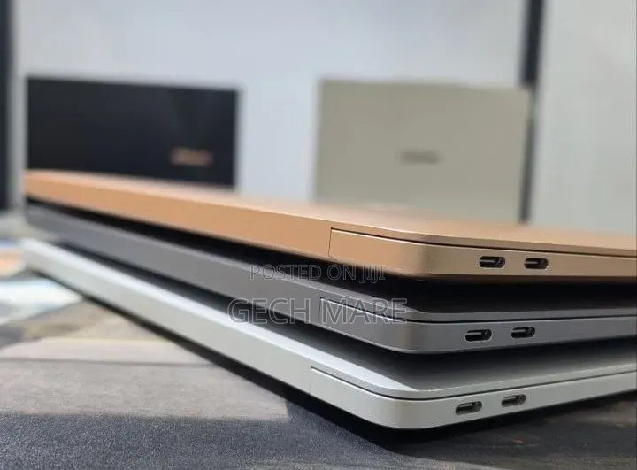 New Laptop Apple MacBook Air 2020 M1 8GB Apple M1 SSD 256GB